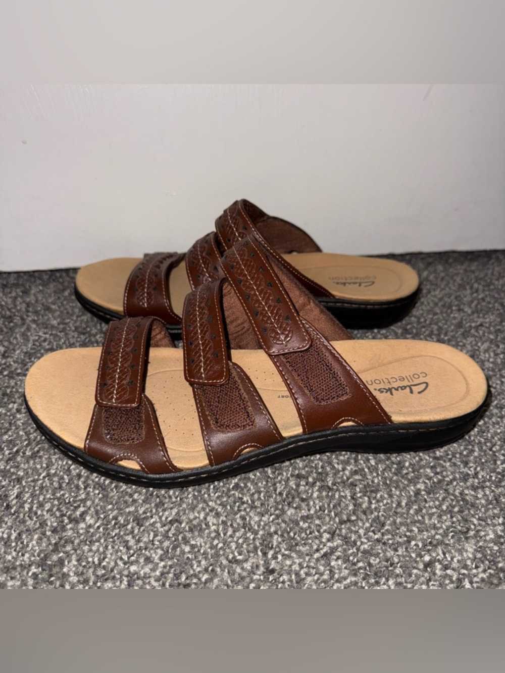 Clarks Collection Leather Slide Sandals Laurieann Cove Dark Tan Sz 9 Comfort - Picture 4 of 9